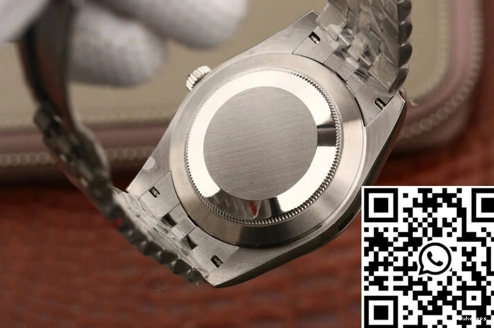 Factory Dial Datejust EW Rolex M126300 Diamond-set 0414